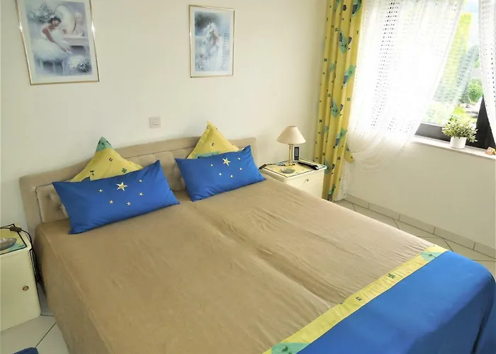 Haus Traumblick 公寓